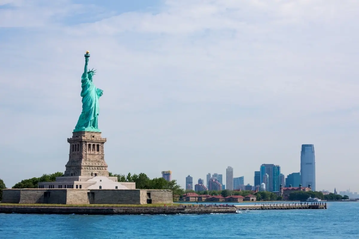 Budget voyage New York 2026 : combien prévoir en USD ?