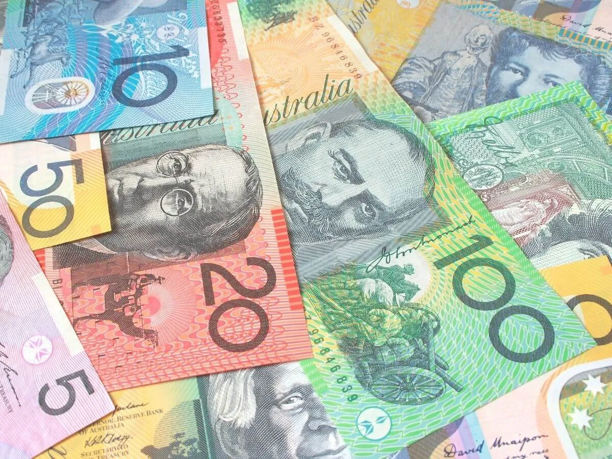 Australian dollar bank notes