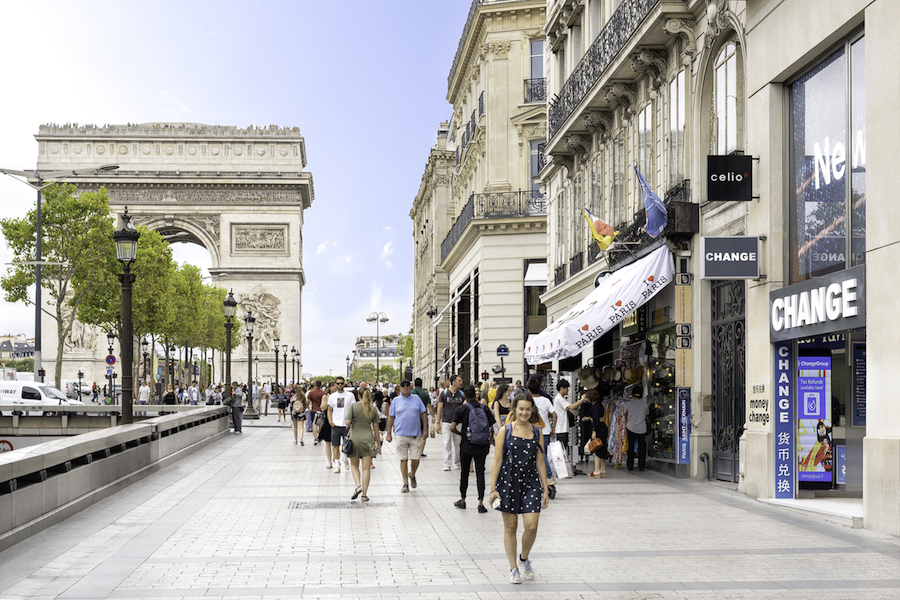 150 Avenue des Champs-Elysées Paris