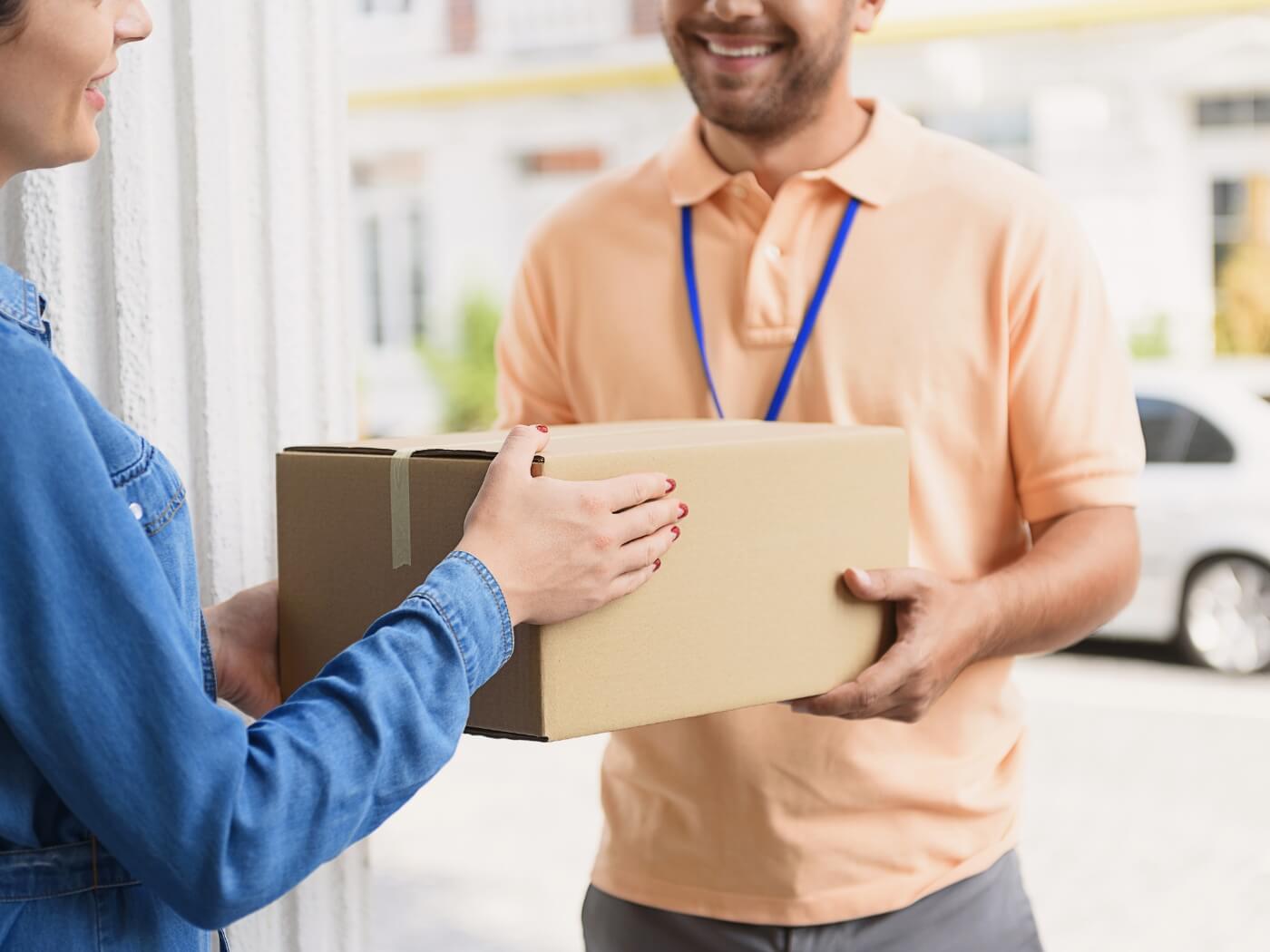 A person receiving a parcel